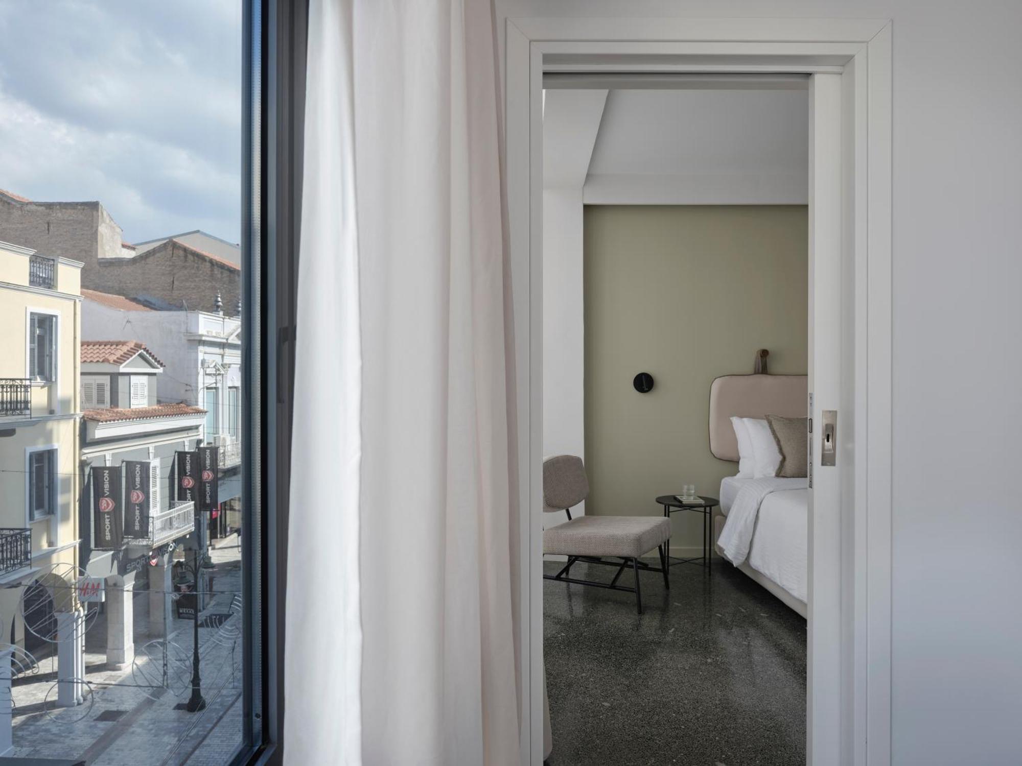 Residence Patras Luaran gambar